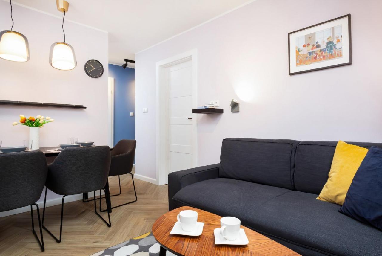 Nowowiejska By Renters Warszawa