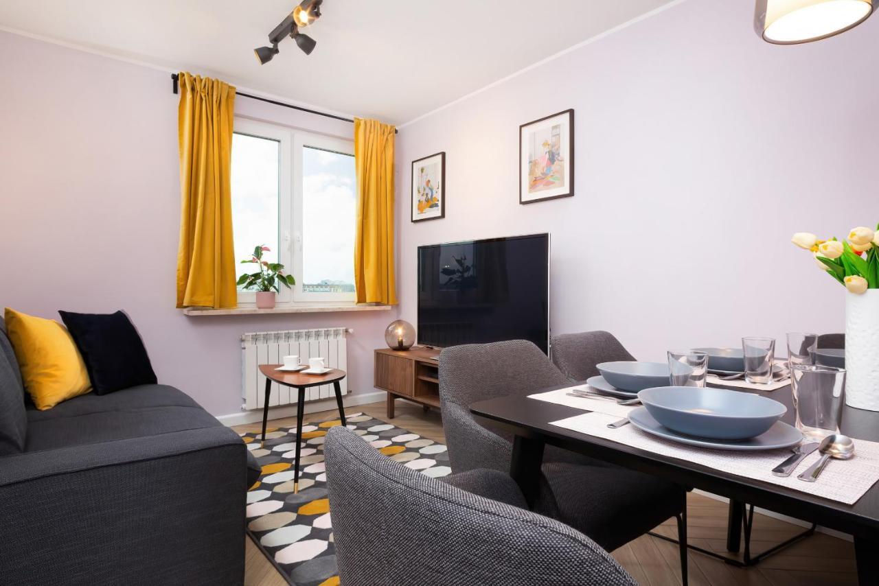 Nowowiejska By Renters Warszawa